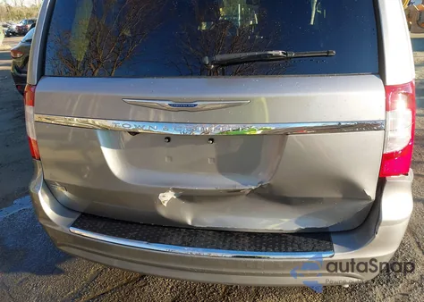 2015 Chrysler Town & Country Touring из США, поврежденный, VIN 2C4RC1BG9FR534420